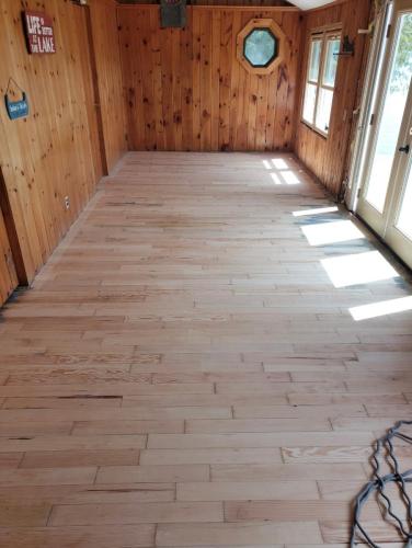 Laminated flooring 
