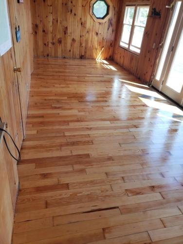 Laminated flooring 