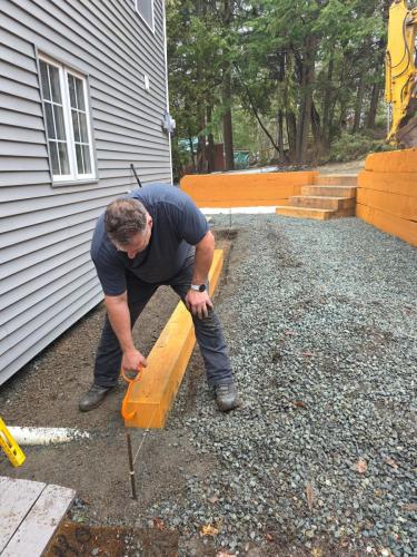 Retaining wall erosions control