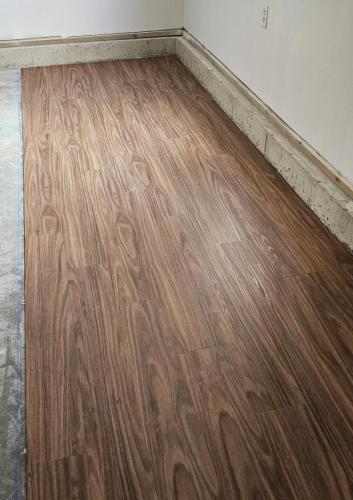 Laminated flooring 