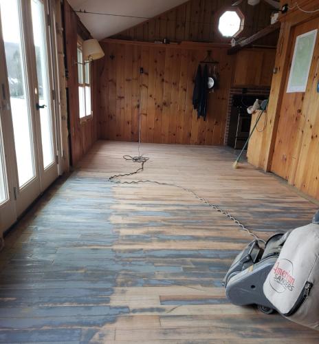 Laminated flooring 